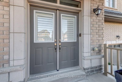 1152 Skyridge Boulevard • Pickering, ON photo 4
