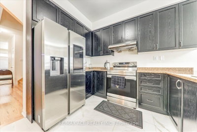 1152 Skyridge Boulevard • Pickering, ON photo 7