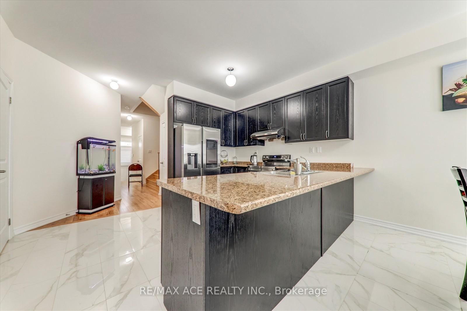 1152 Skyridge Boulevard • Pickering, ON photo 8