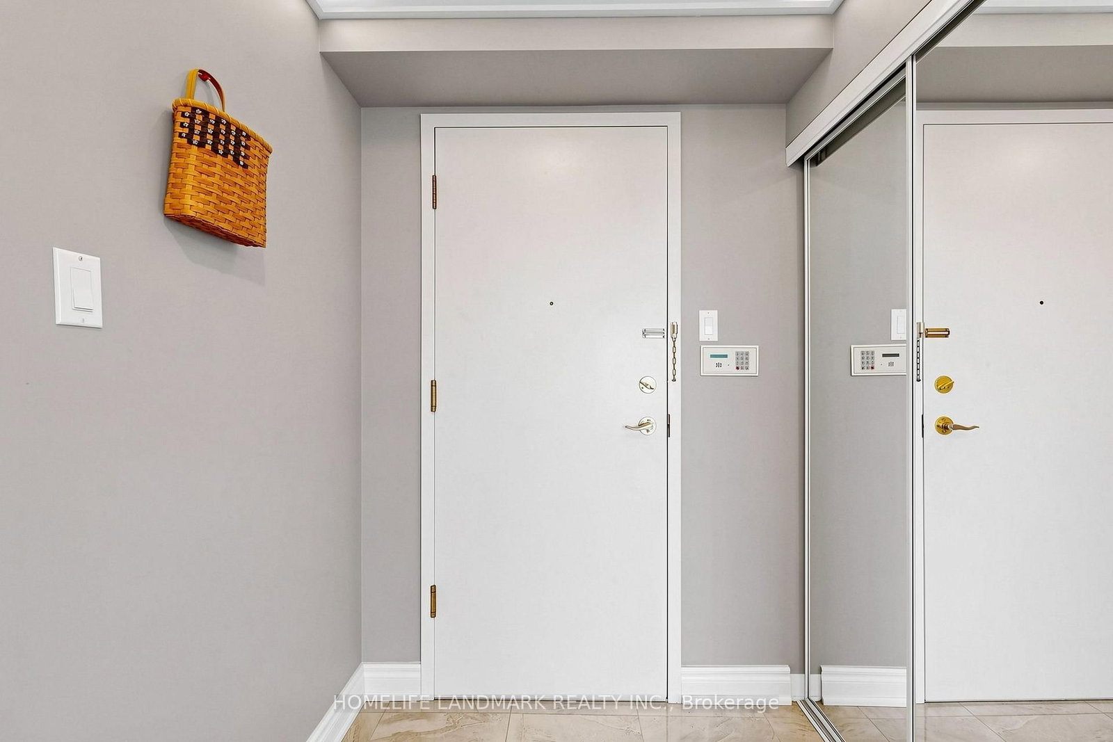 228 Bonis Avenue • #911 • Toronto, ON photo 4