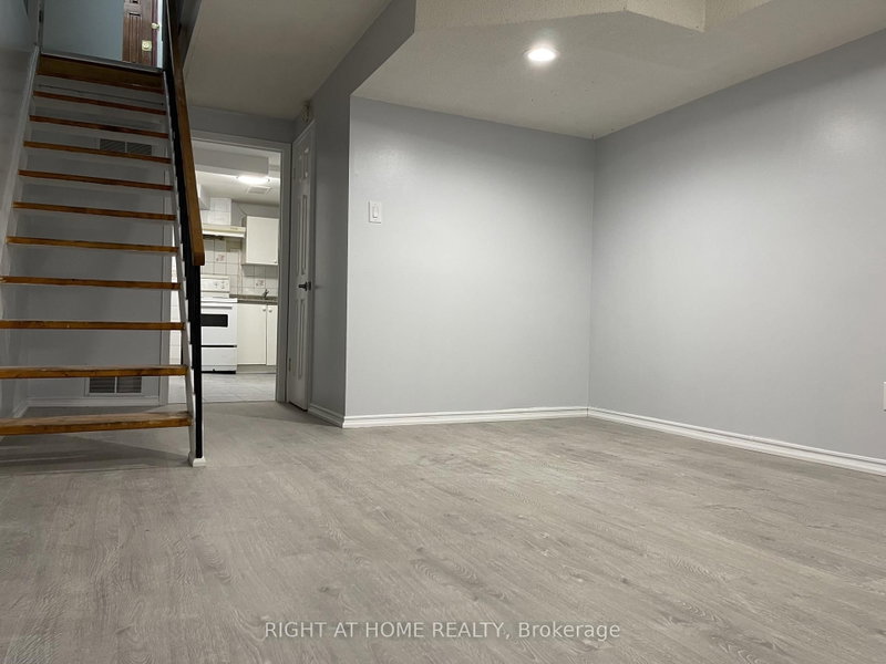 Lower - 12 Quarry Court