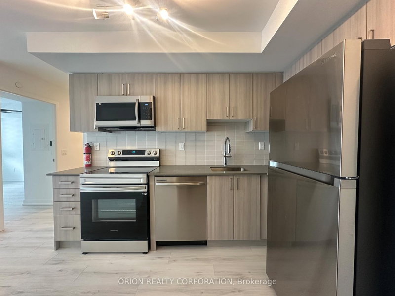 1606 - 1435 Celebration Drive