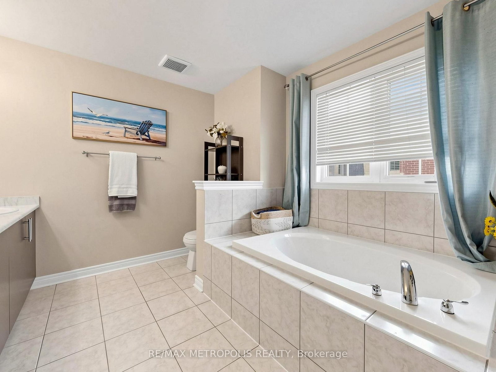 84 Braebrook Drive • Whitby, ON photo 33