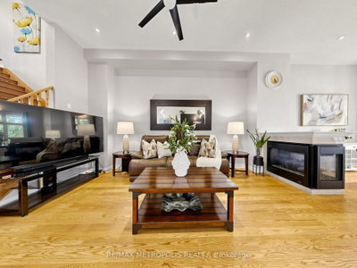 84 Braebrook Drive • Whitby, ON photo 9