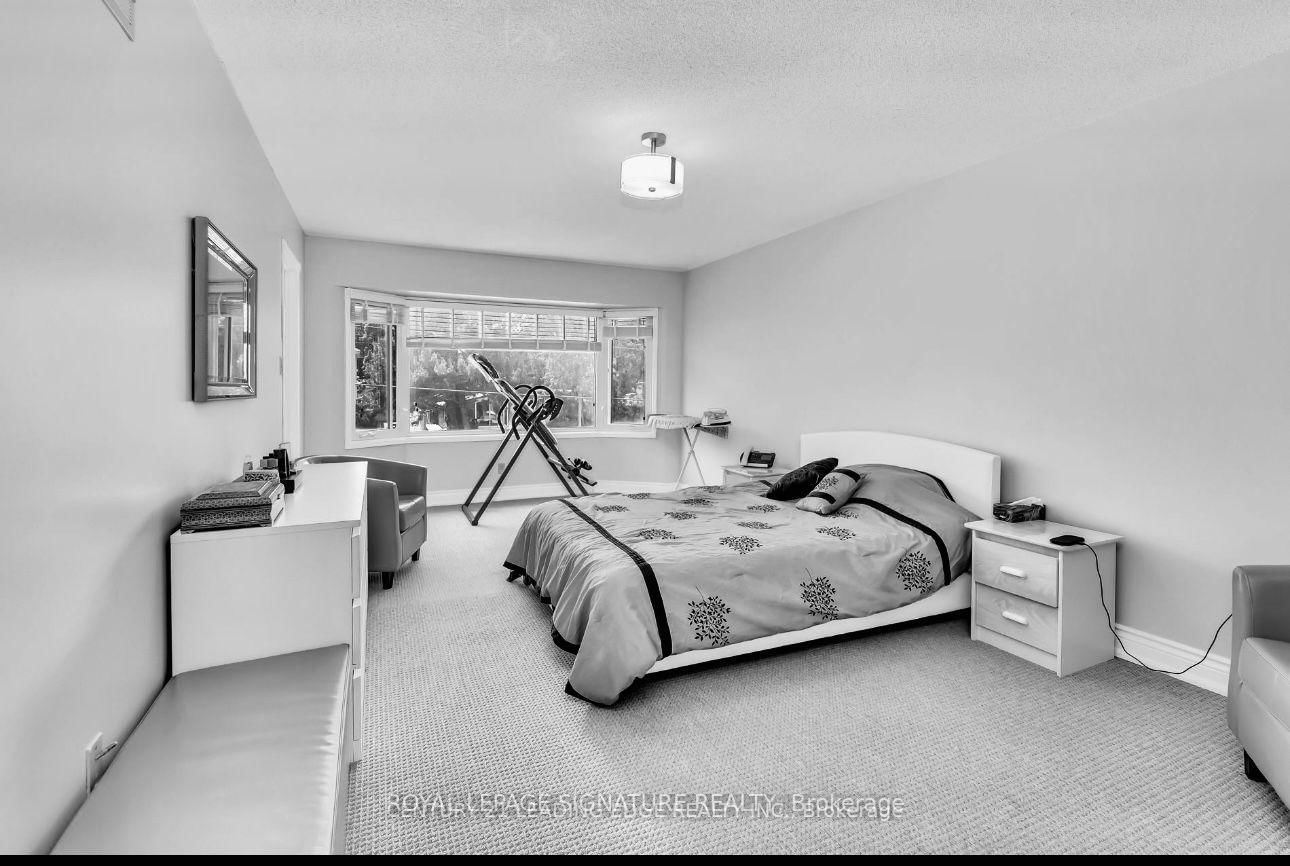 1813 Spruce Hill Road • Pickering, ON photo 25