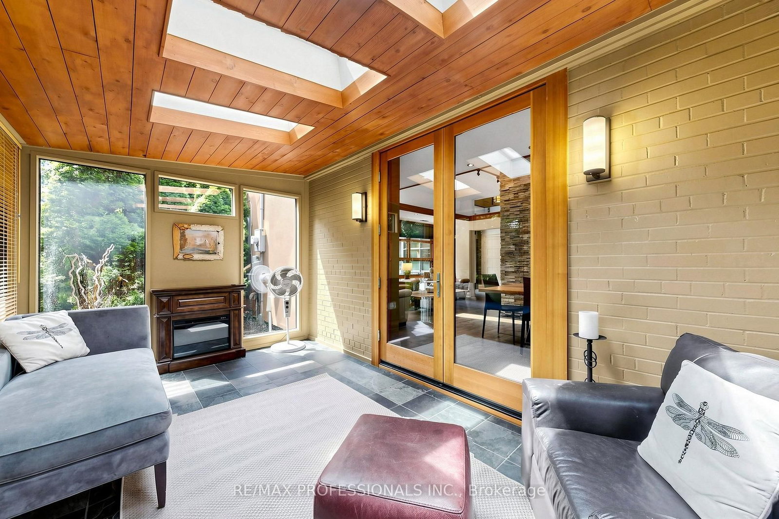 9 Annis Road • Toronto, ON photo 14
