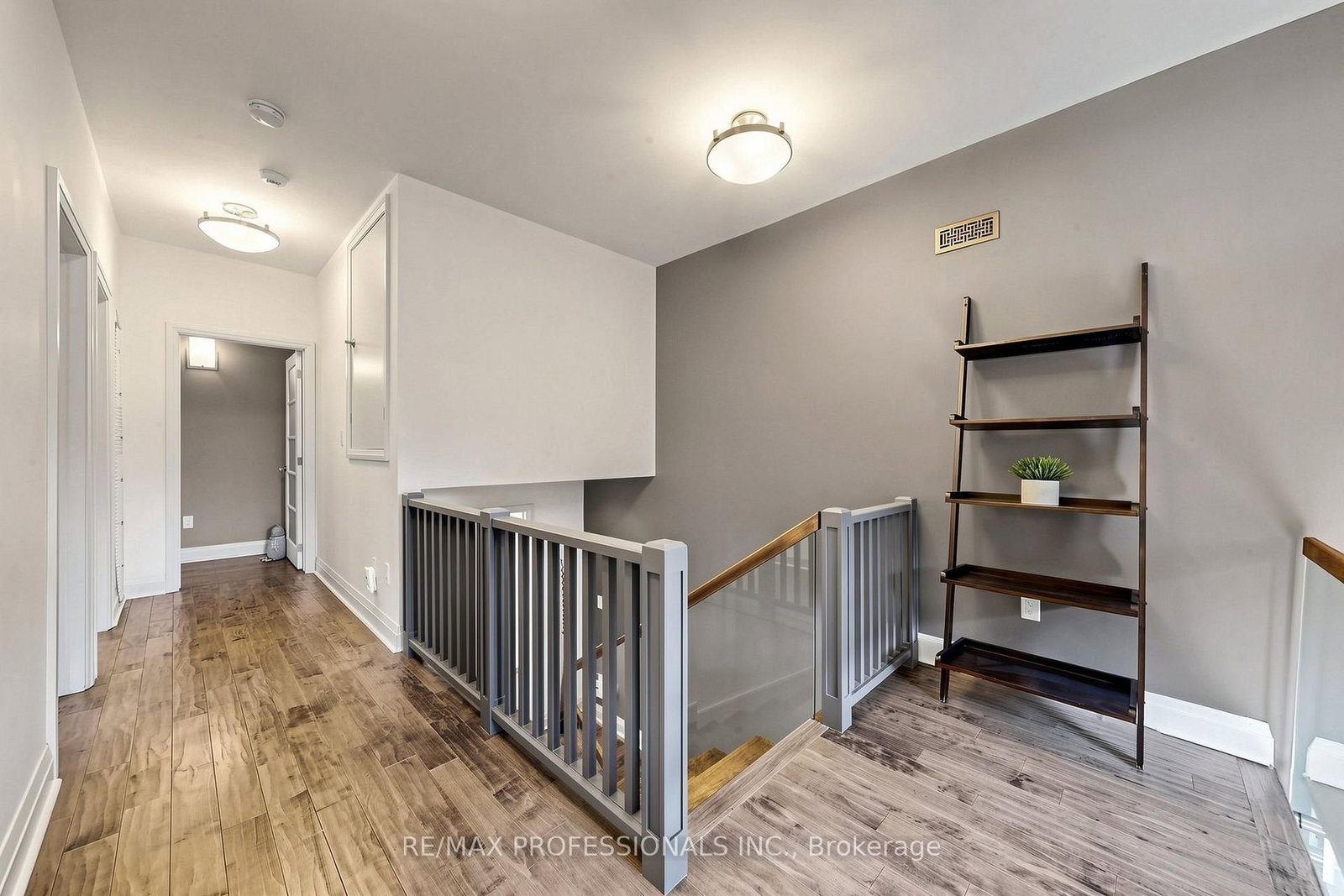 9 Annis Road • Toronto, ON photo 24