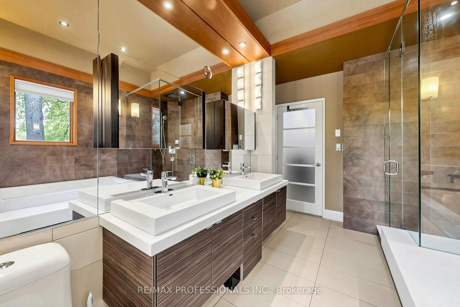 9 Annis Road • Toronto, ON photo 26