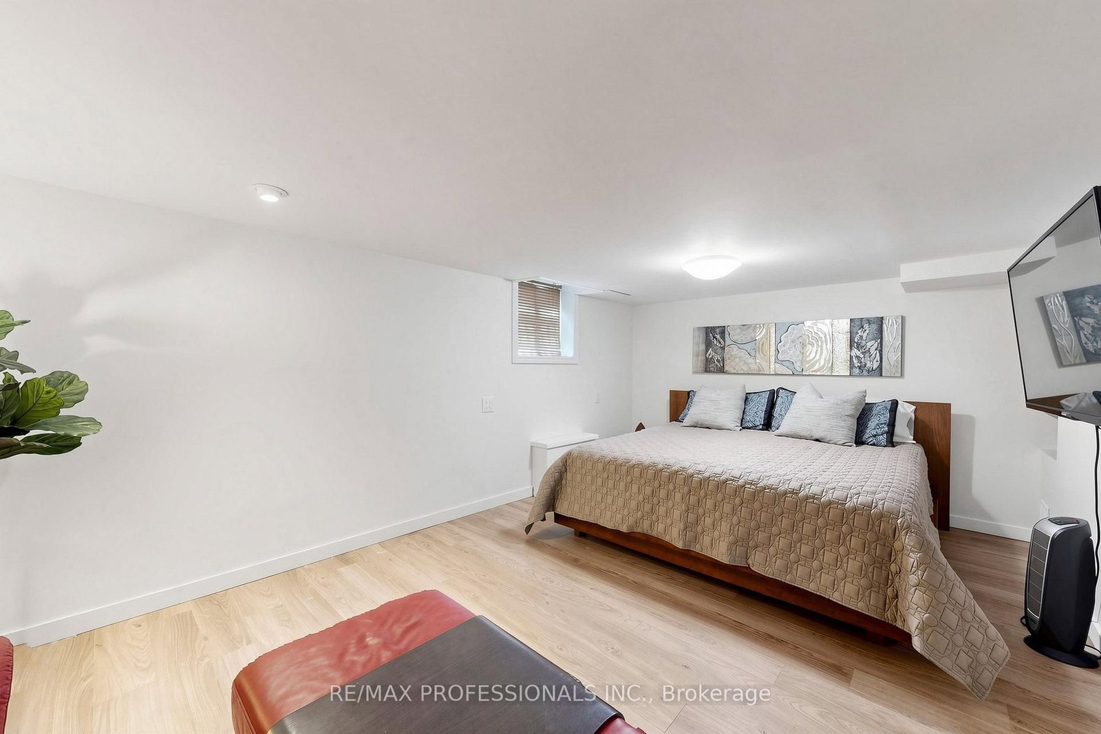 9 Annis Road • Toronto, ON photo 42