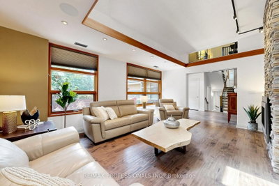 9 Annis Road • Toronto, ON photo 5