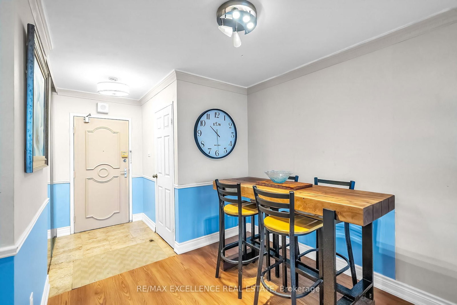 44 Falby Court • #1402 • Ajax, ON photo 2