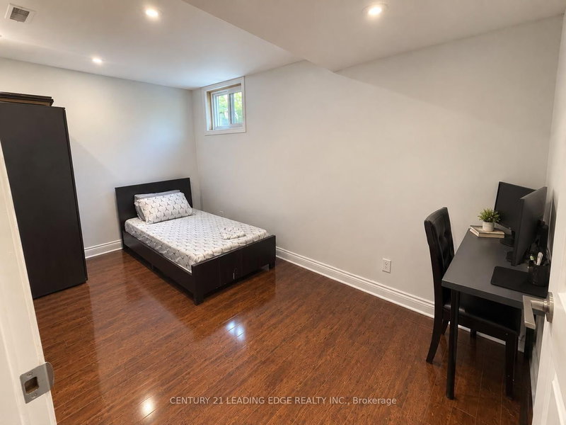 112 Deacon Ajax,ON L1S 2T3 — Photo 18