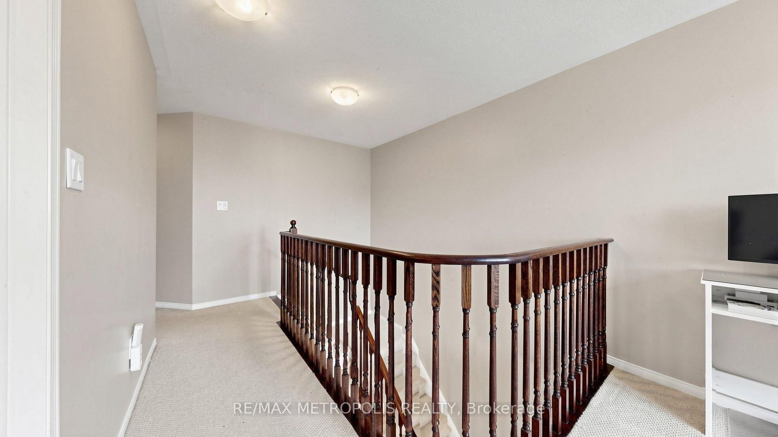 762 Mccue Drive • Oshawa, ON photo 16