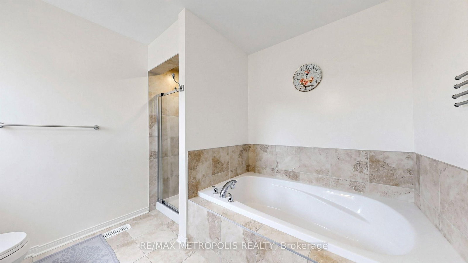 762 Mccue Drive • Oshawa, ON photo 22