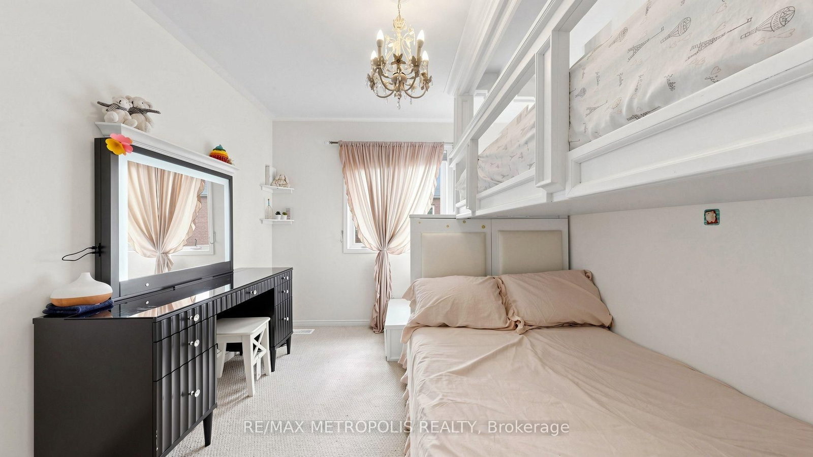 762 Mccue Drive • Oshawa, ON photo 24