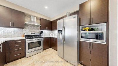 762 Mccue Drive • Oshawa, ON photo 9