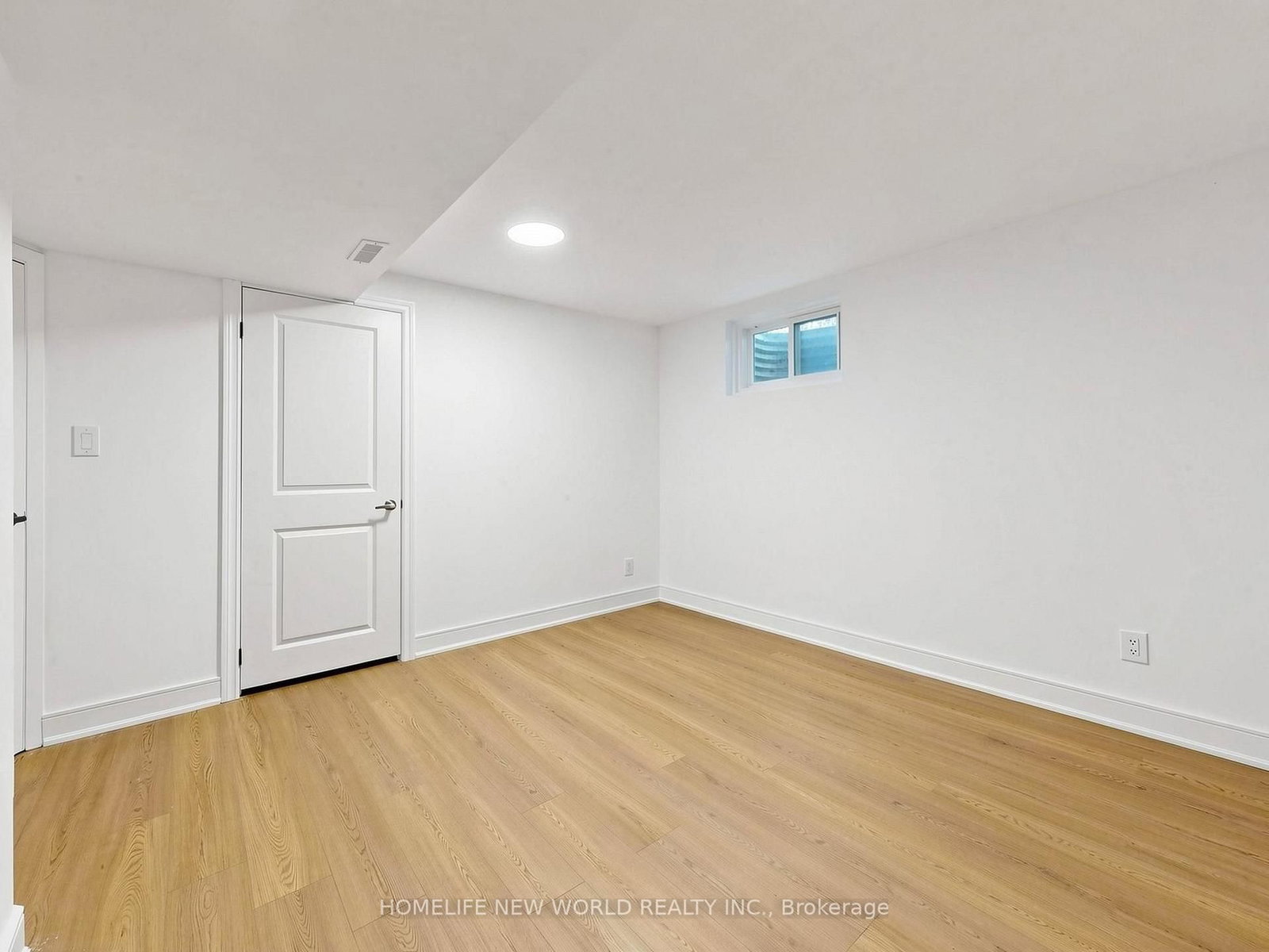 21 Lovekin Grove • Toronto, ON photo 38