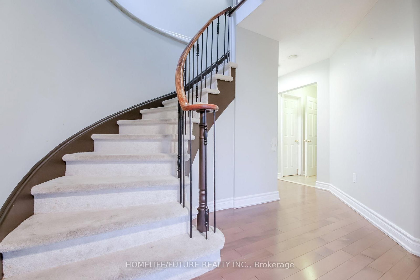 58 Jonesridge Drive • Ajax, ON photo 8