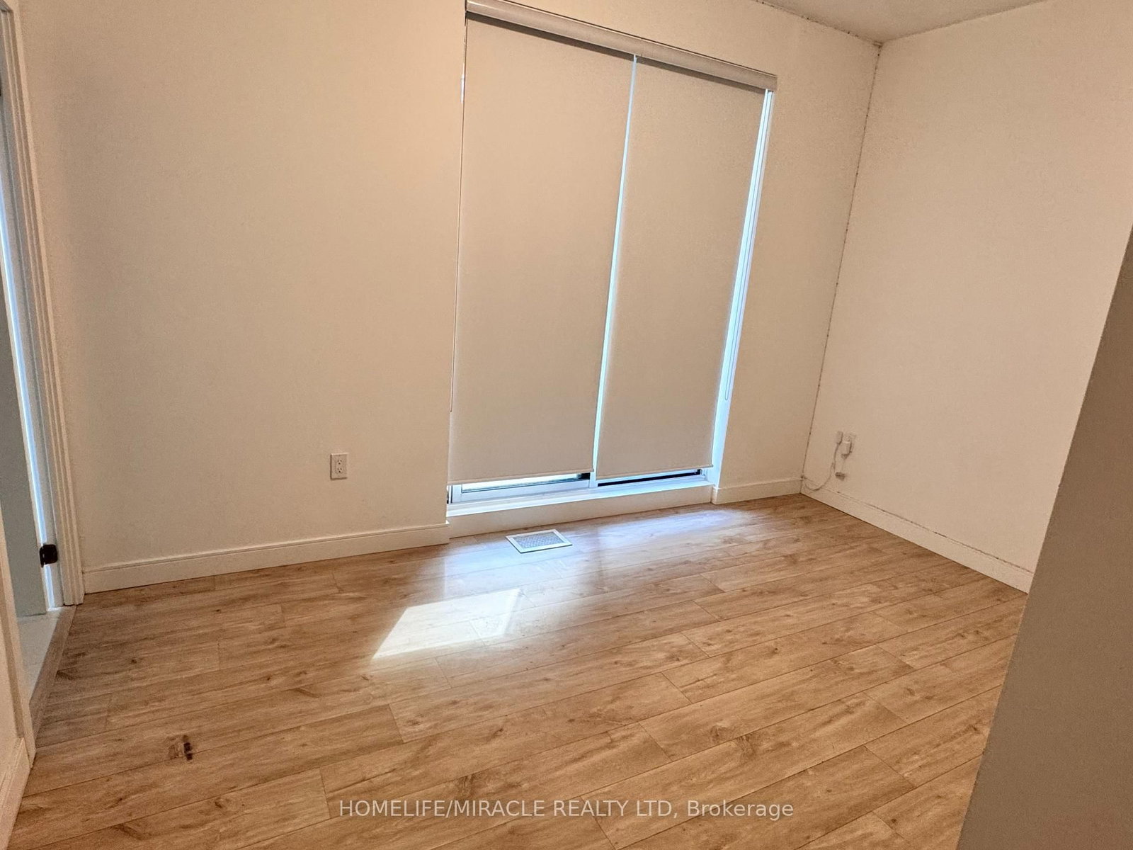 4-176 Clonmore Dr, Toronto, view 19