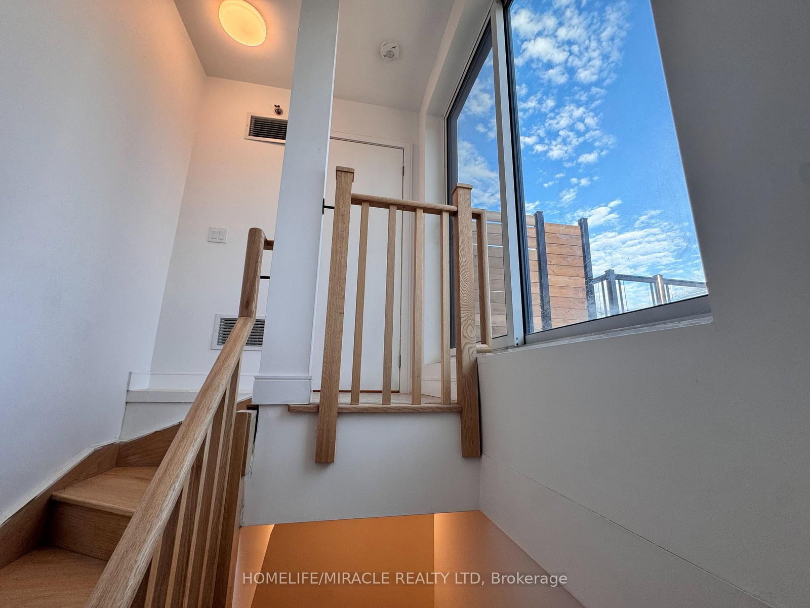 4-176 Clonmore Dr, Toronto, view 31