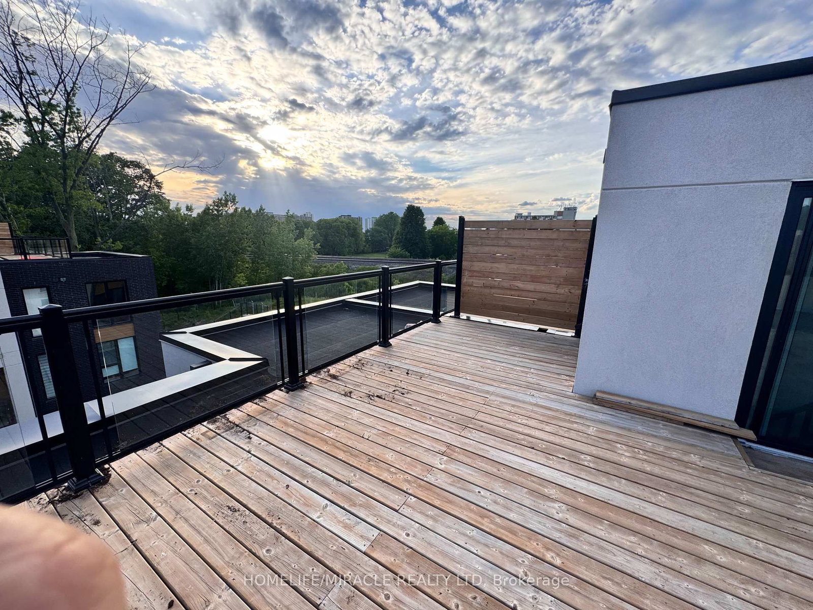 4-176 Clonmore Dr, Toronto, view 36