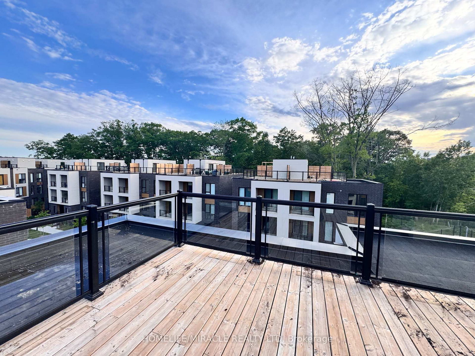 4-176 Clonmore Dr, Toronto, view 39