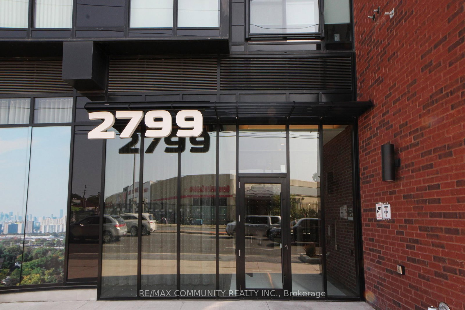 521-2799 Kingston Rd, Toronto, view 3