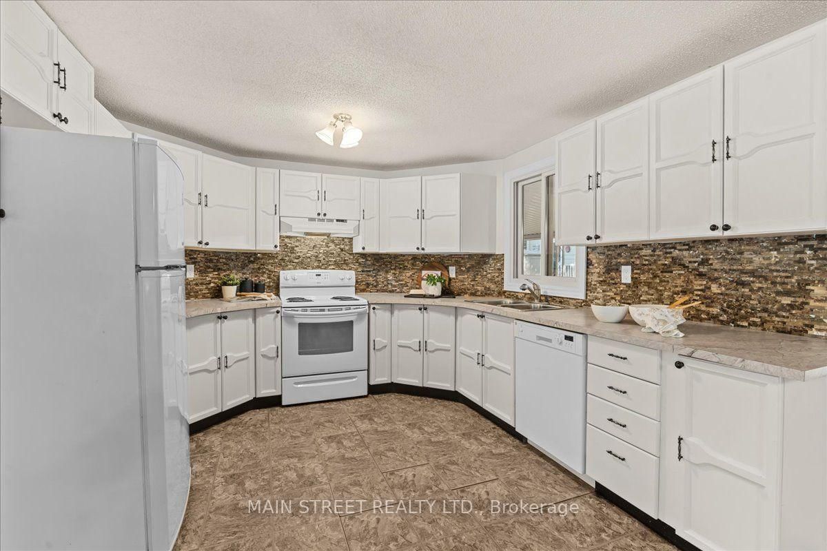 2 Pineridge Crescent • Clarington, ON photo 16
