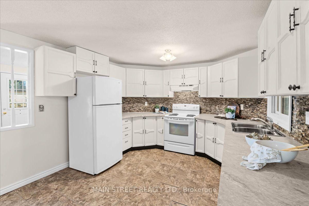 2 Pineridge Crescent • Clarington, ON photo 17