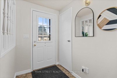2 Pineridge Crescent • Clarington, ON photo 5