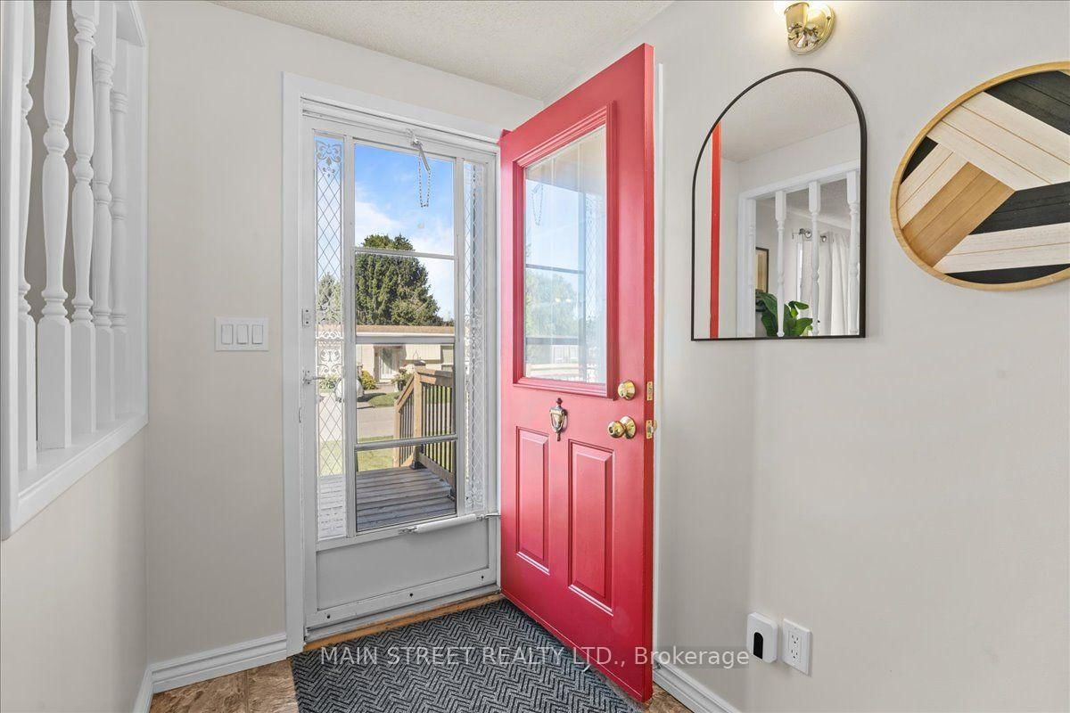 2 Pineridge Crescent • Clarington, ON photo 6
