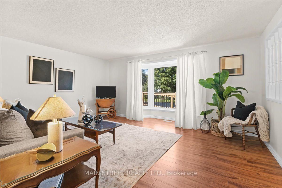 2 Pineridge Crescent • Clarington, ON photo 8