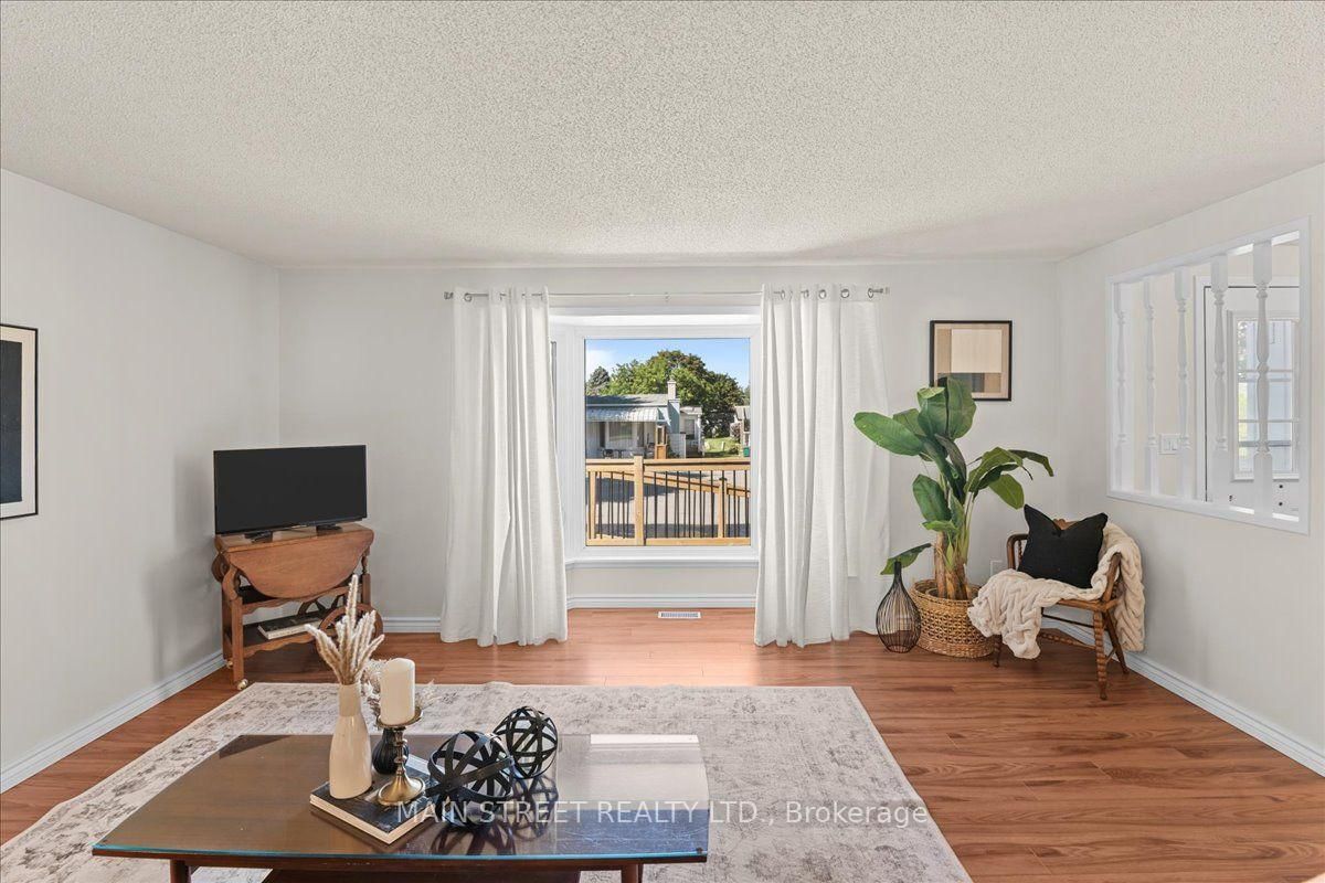 2 Pineridge Crescent • Clarington, ON photo 9