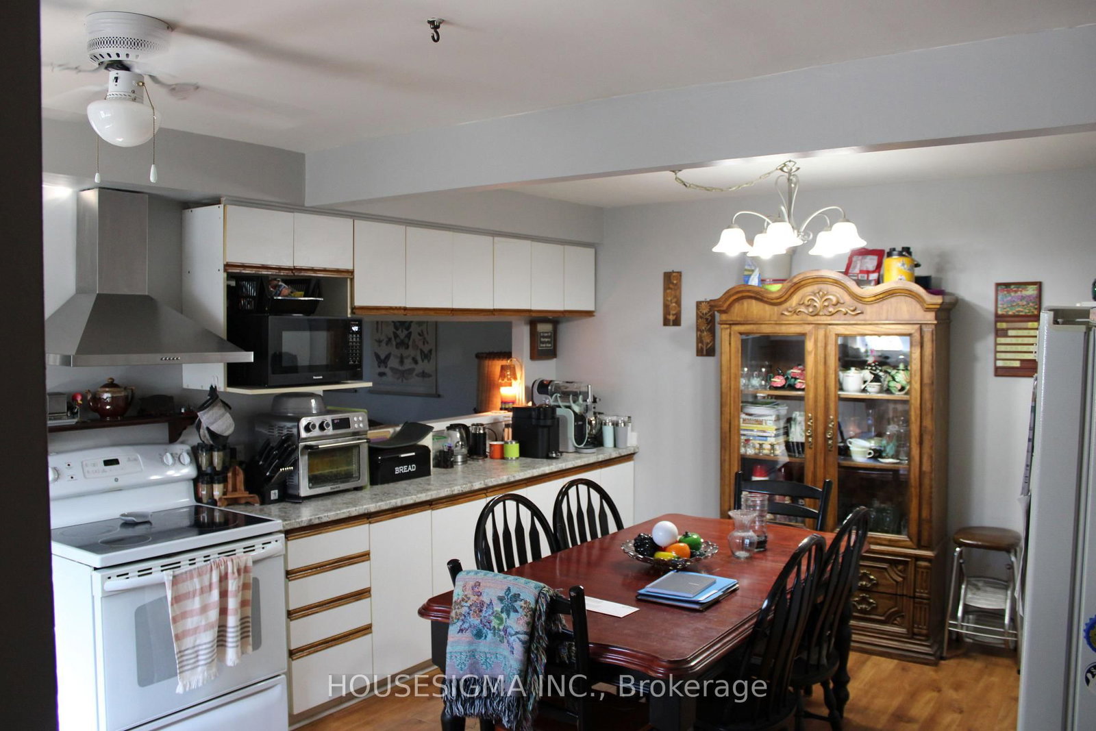 430 Harcourt Drive • Oshawa, ON photo 5
