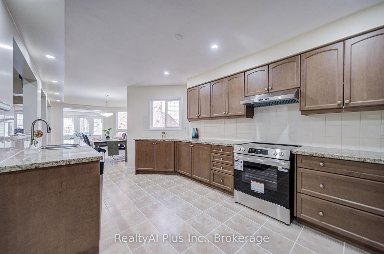 105 Pilkington Drive • Toronto, ON photo 15