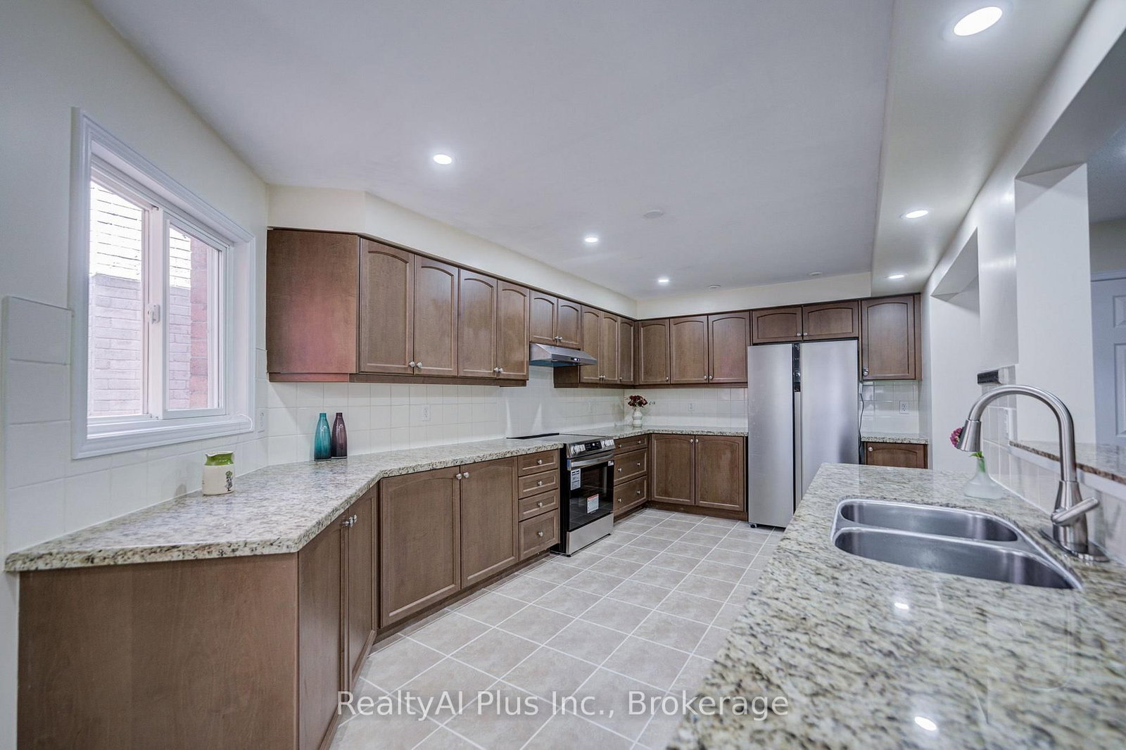 105 Pilkington Drive • Toronto, ON photo 17