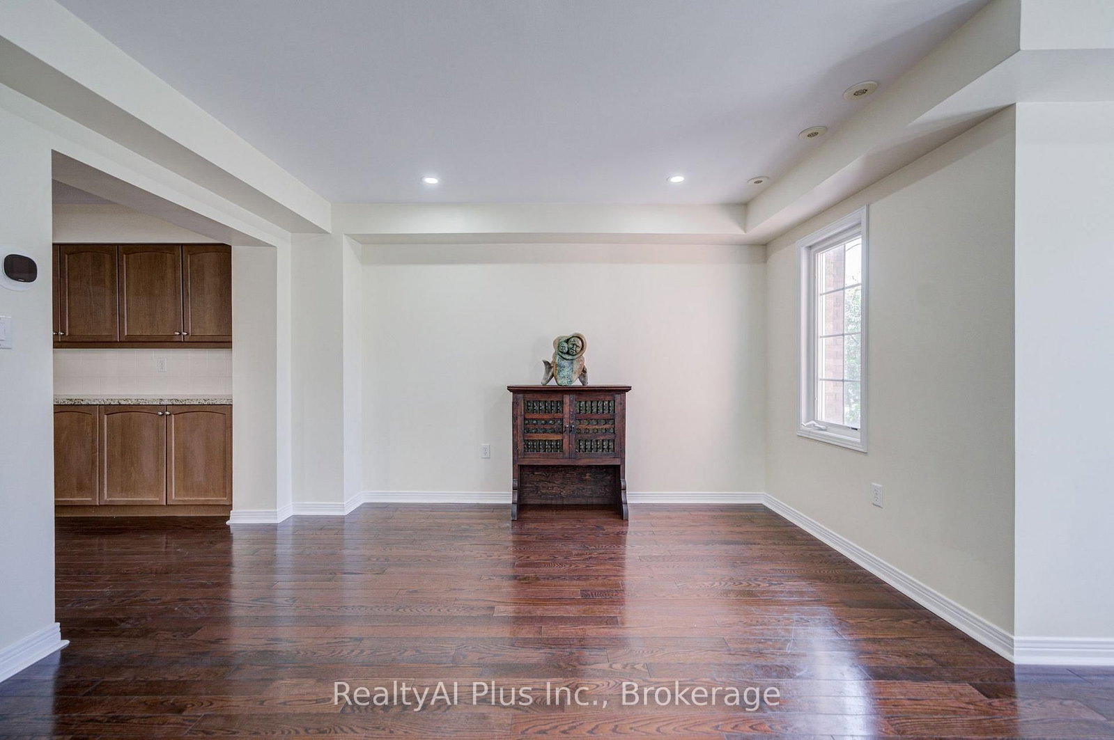 105 Pilkington Drive • Toronto, ON photo 26