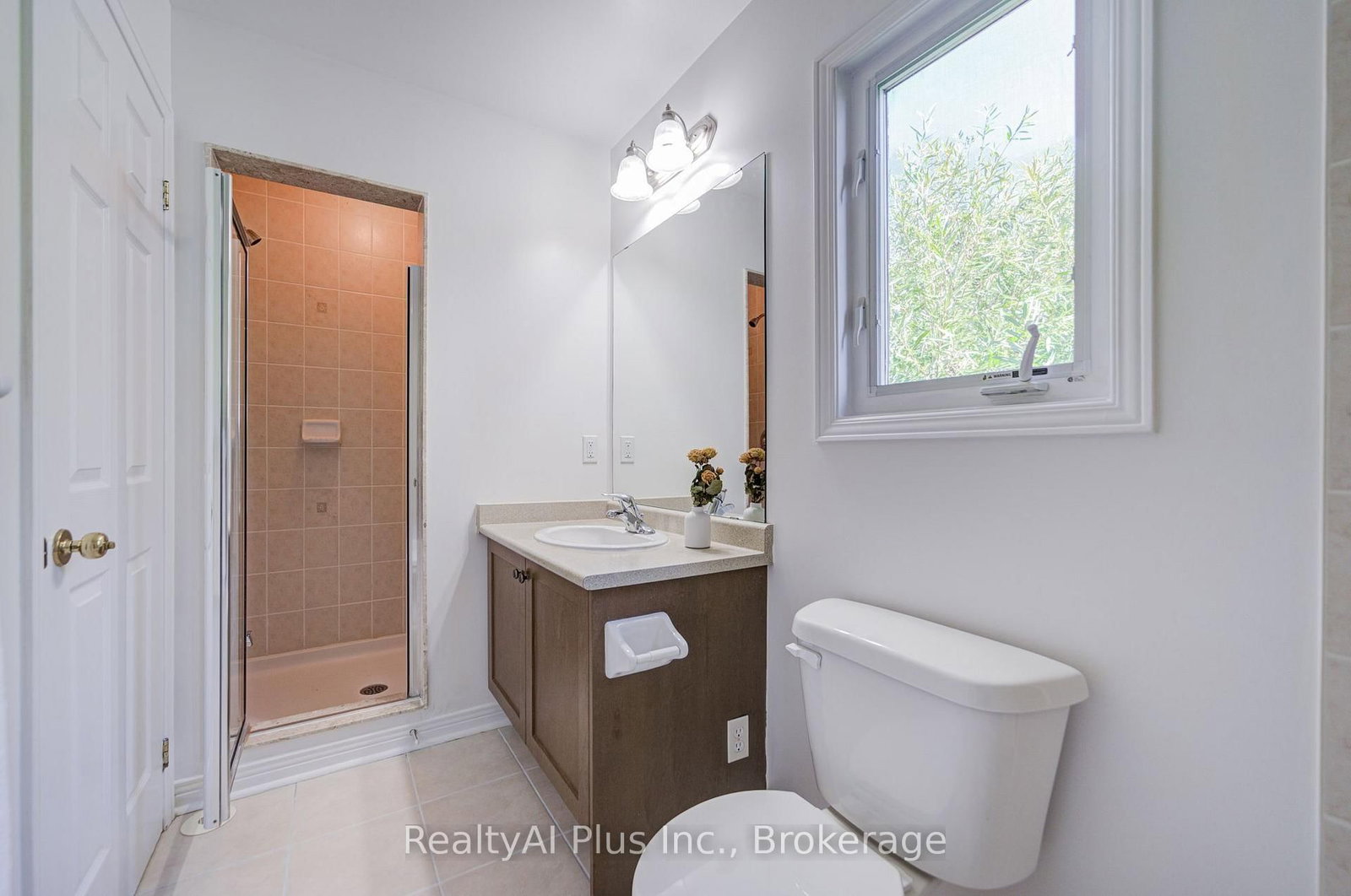 105 Pilkington Drive • Toronto, ON photo 32