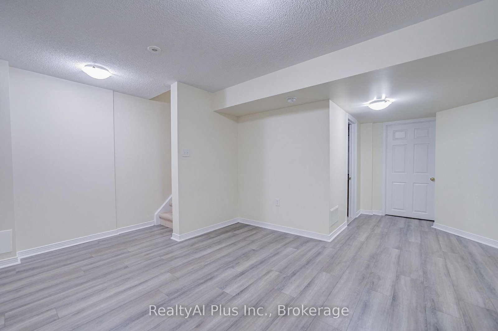 105 Pilkington Drive • Toronto, ON photo 42