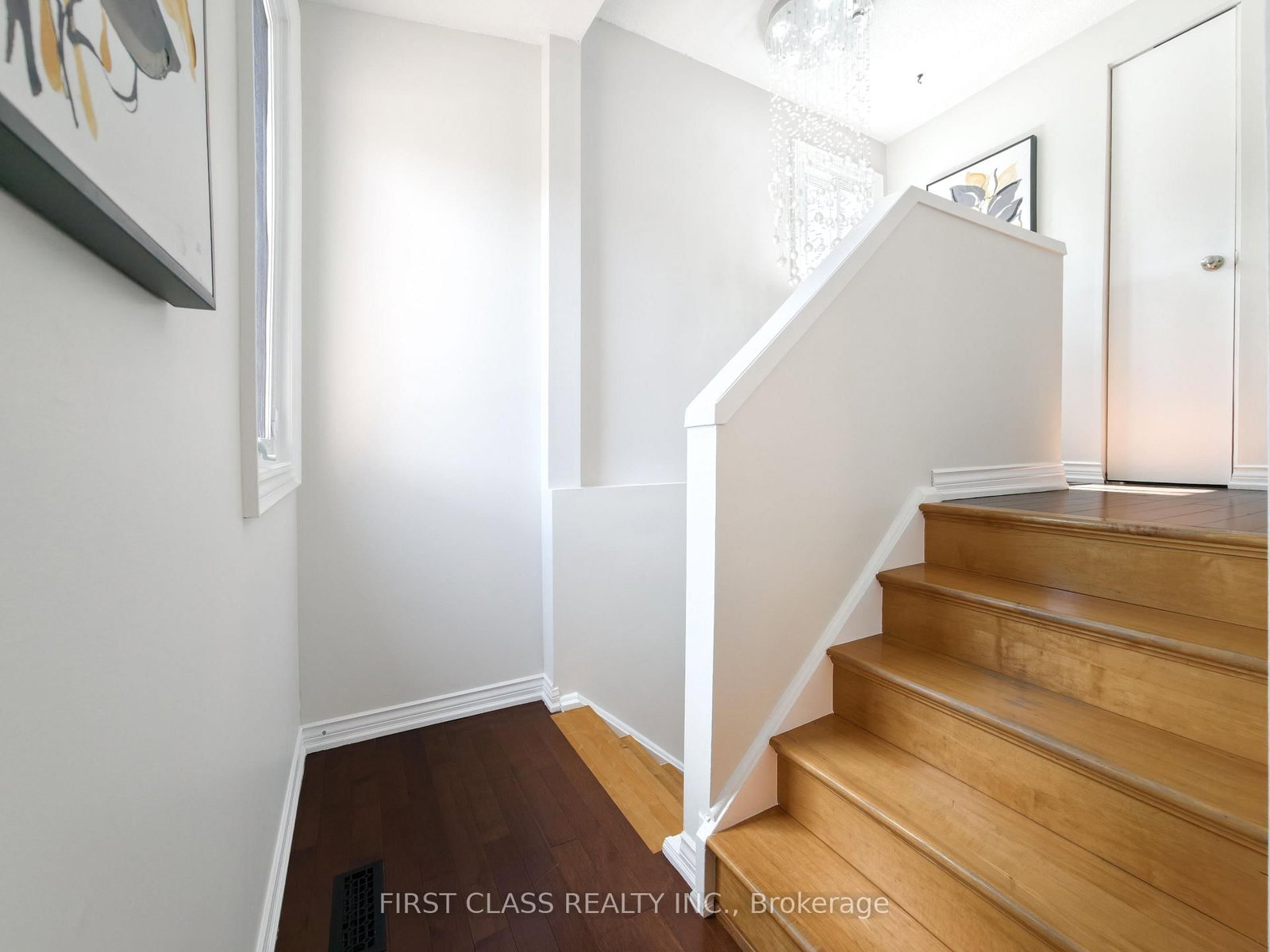 62 Muirlands Drive • Toronto, ON photo 11