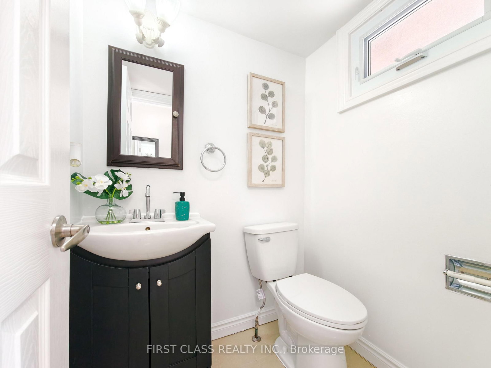 62 Muirlands Drive • Toronto, ON photo 8