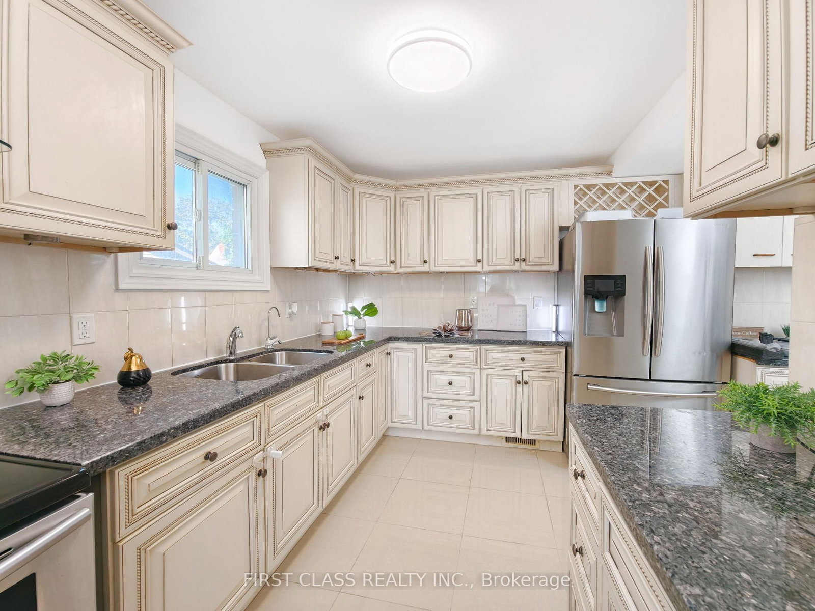 62 Muirlands Drive • Toronto, ON photo 9