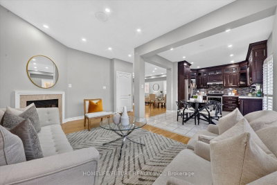 65 Middlecote Drive • Ajax, ON photo 8