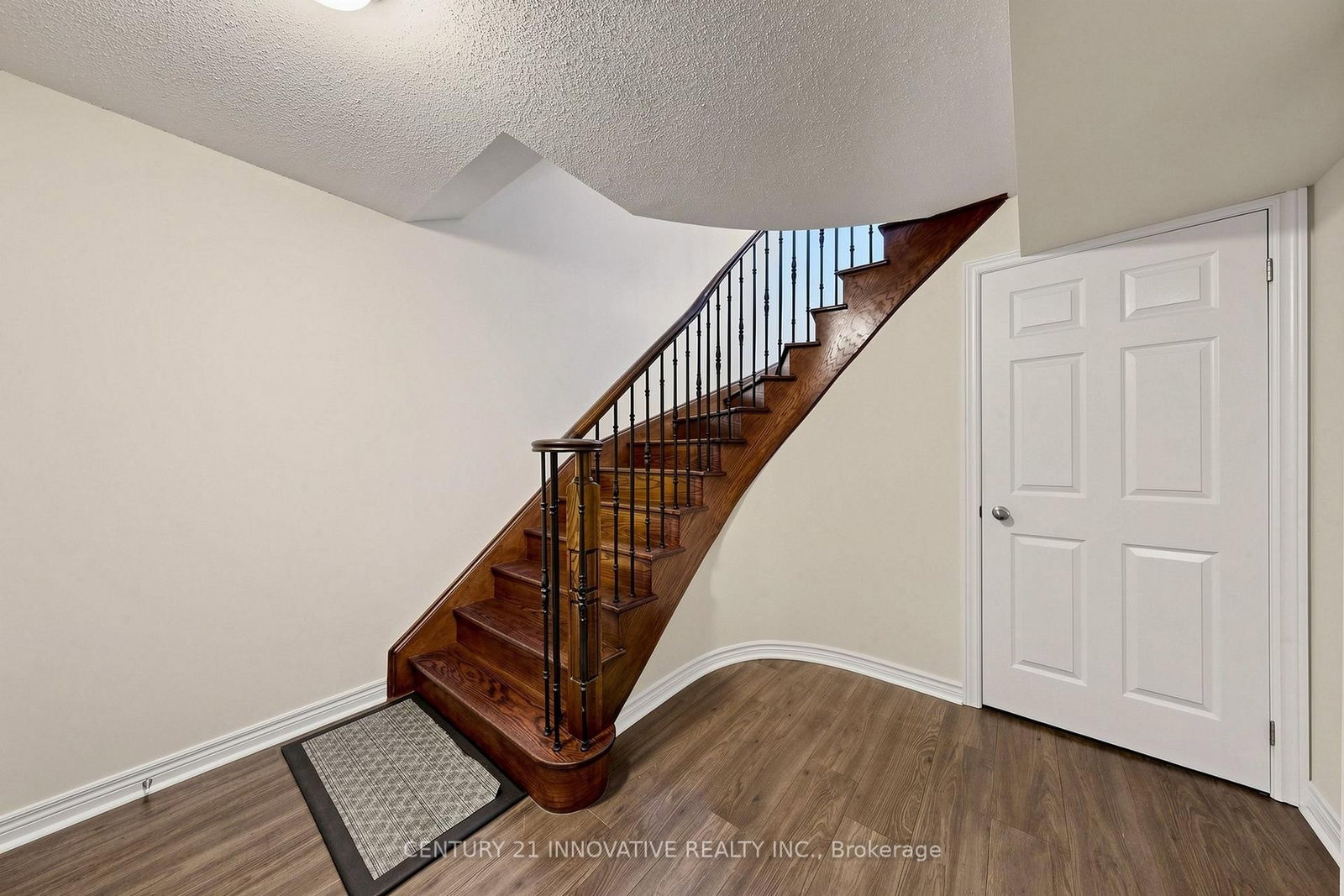 55 Sharplin Drive • Ajax, ON photo 39