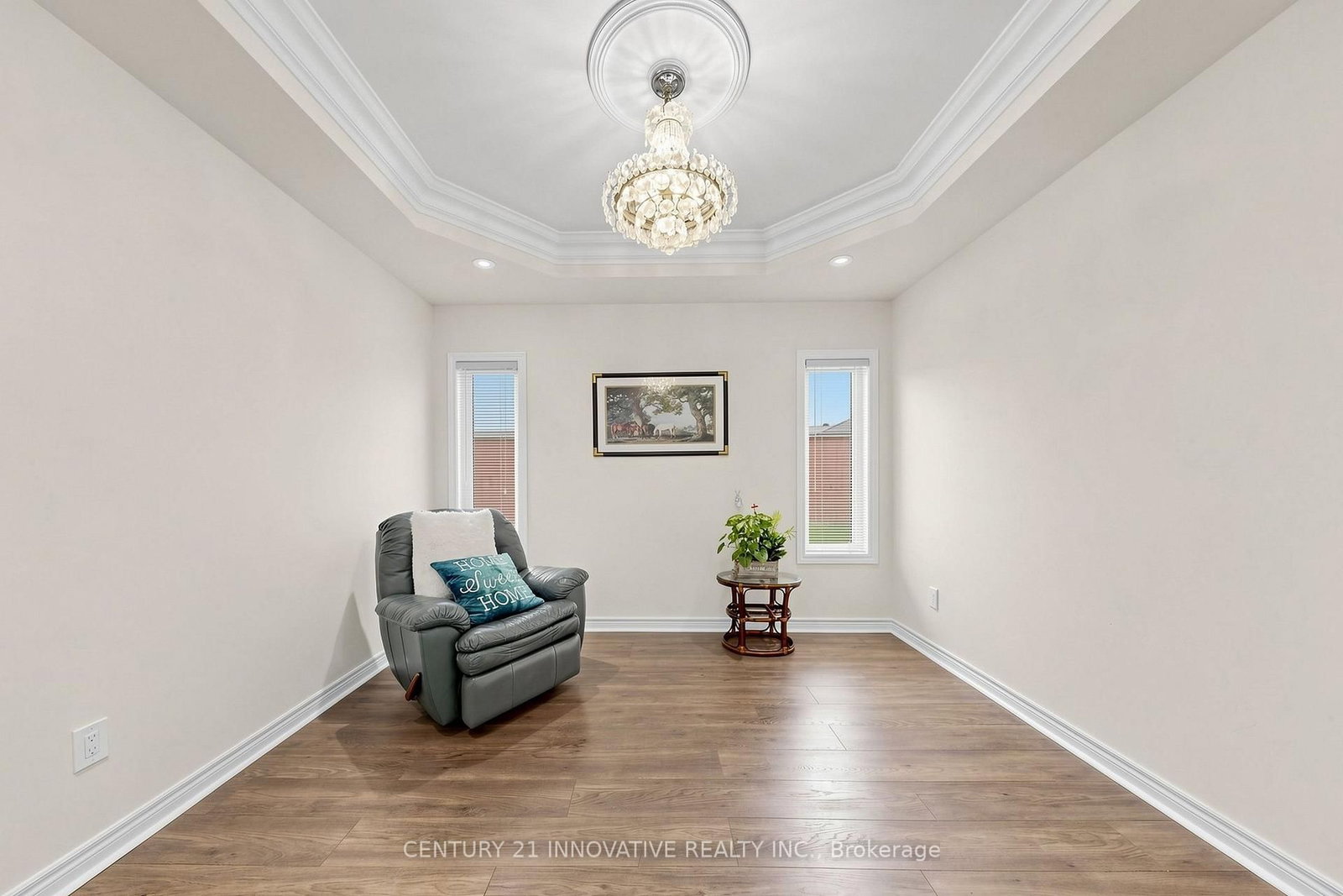 55 Sharplin Drive • Ajax, ON photo 6