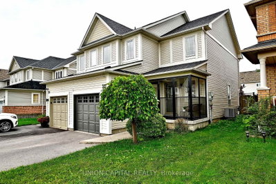 32 Regatta Crescent • Whitby, ON photo 2