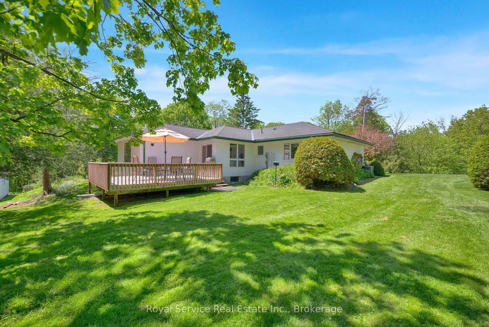 31 Duchess Street • Clarington, ON photo 4