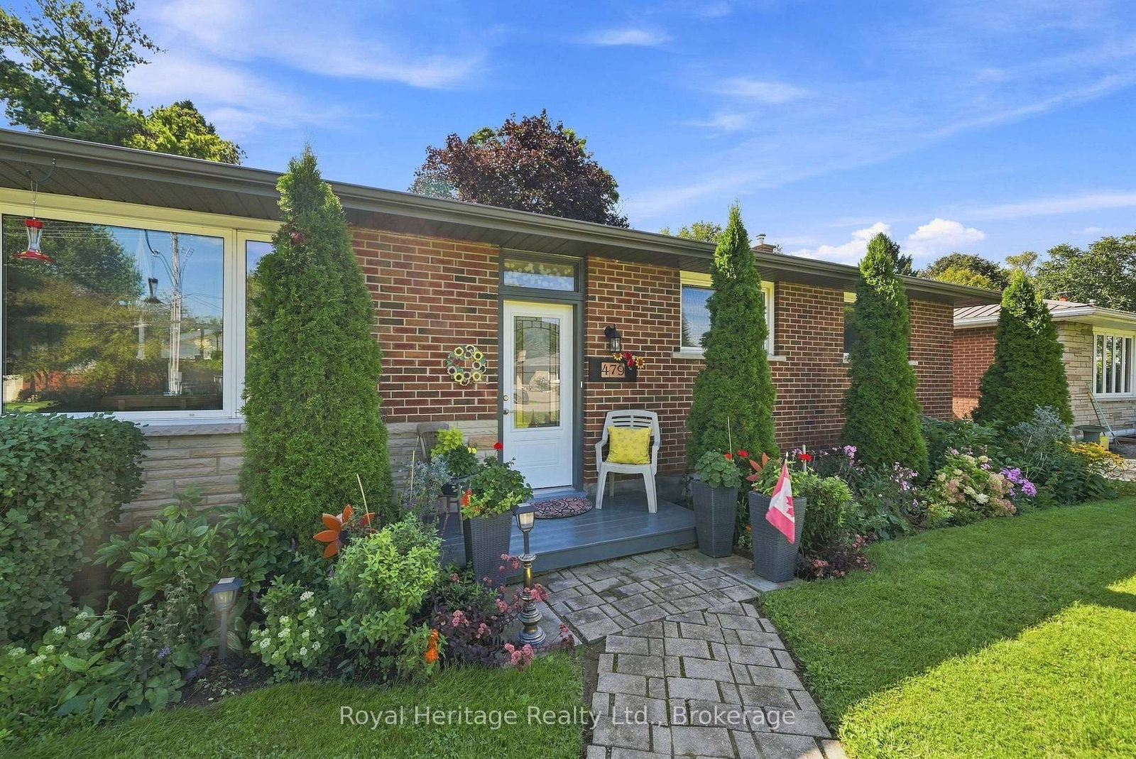 479 Sunset Boulevard • Clarington, ON photo 3