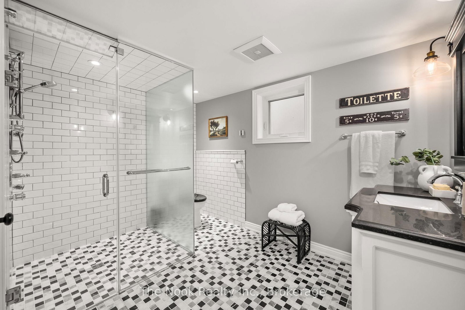 44 Bagot Street • Whitby, ON photo 30