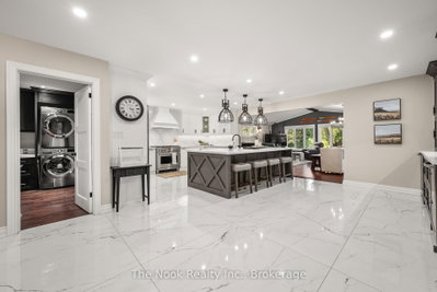 44 Bagot Street • Whitby, ON photo 5